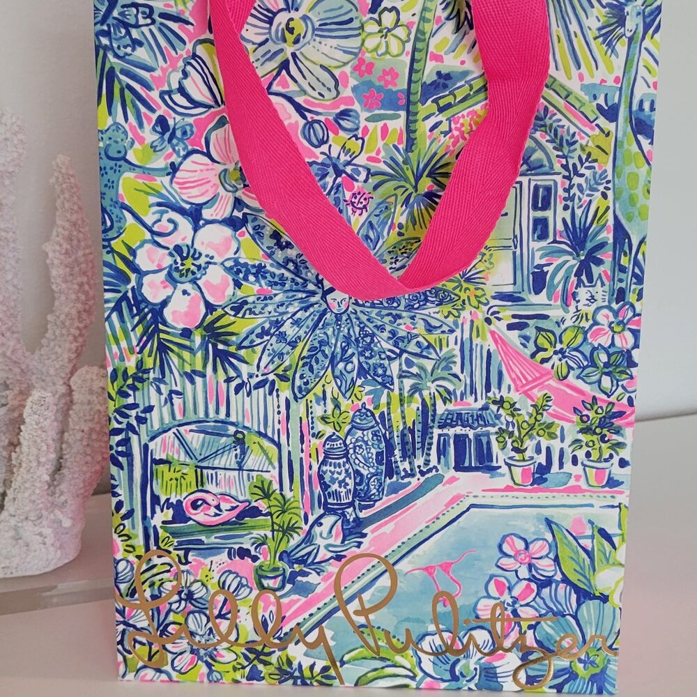 New LILLY PULITZER Palm Beach Gift Bag Tote